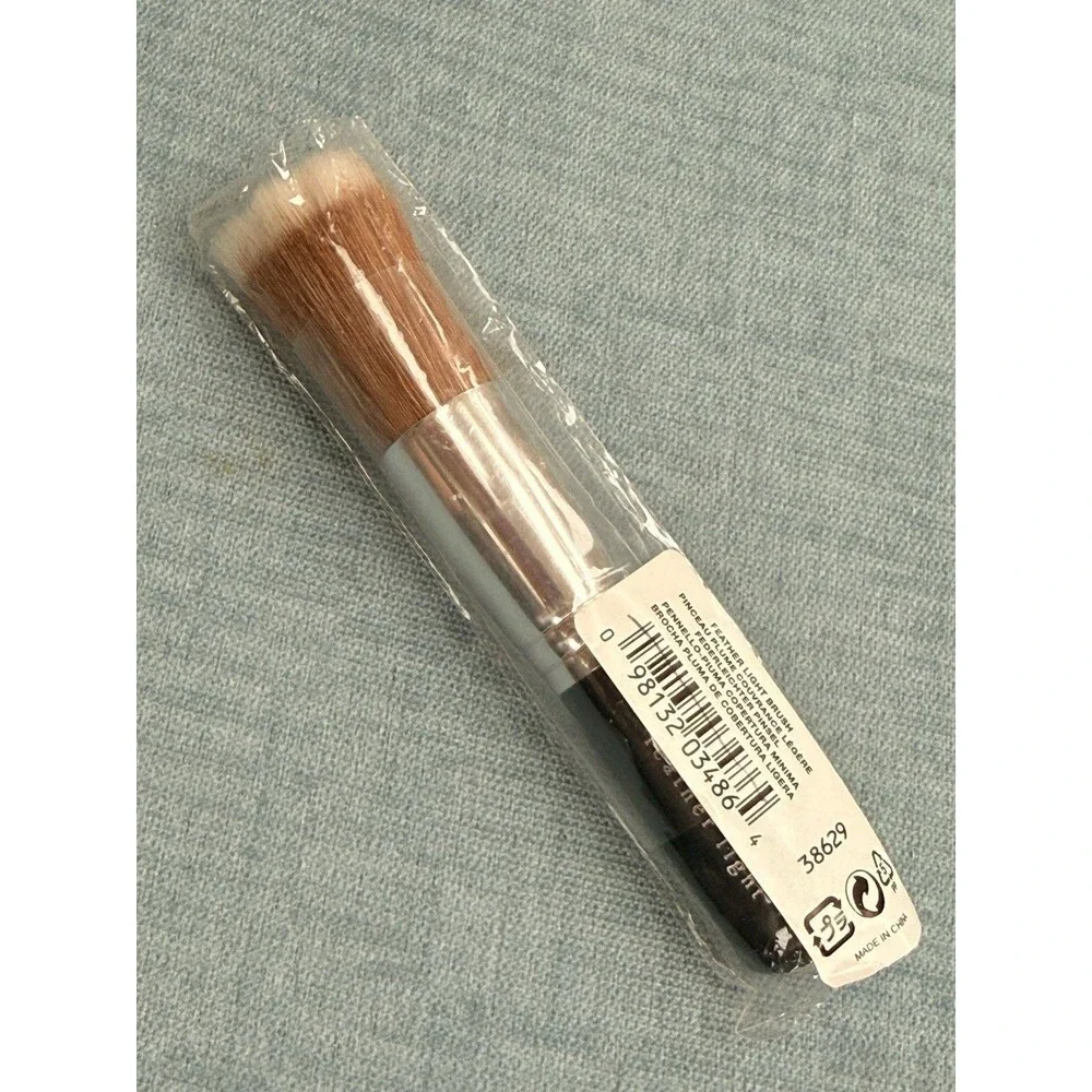 BareMinerals iD|Bare Escentuals Feather Light Kabuki Brush Full Size NWOB 38629